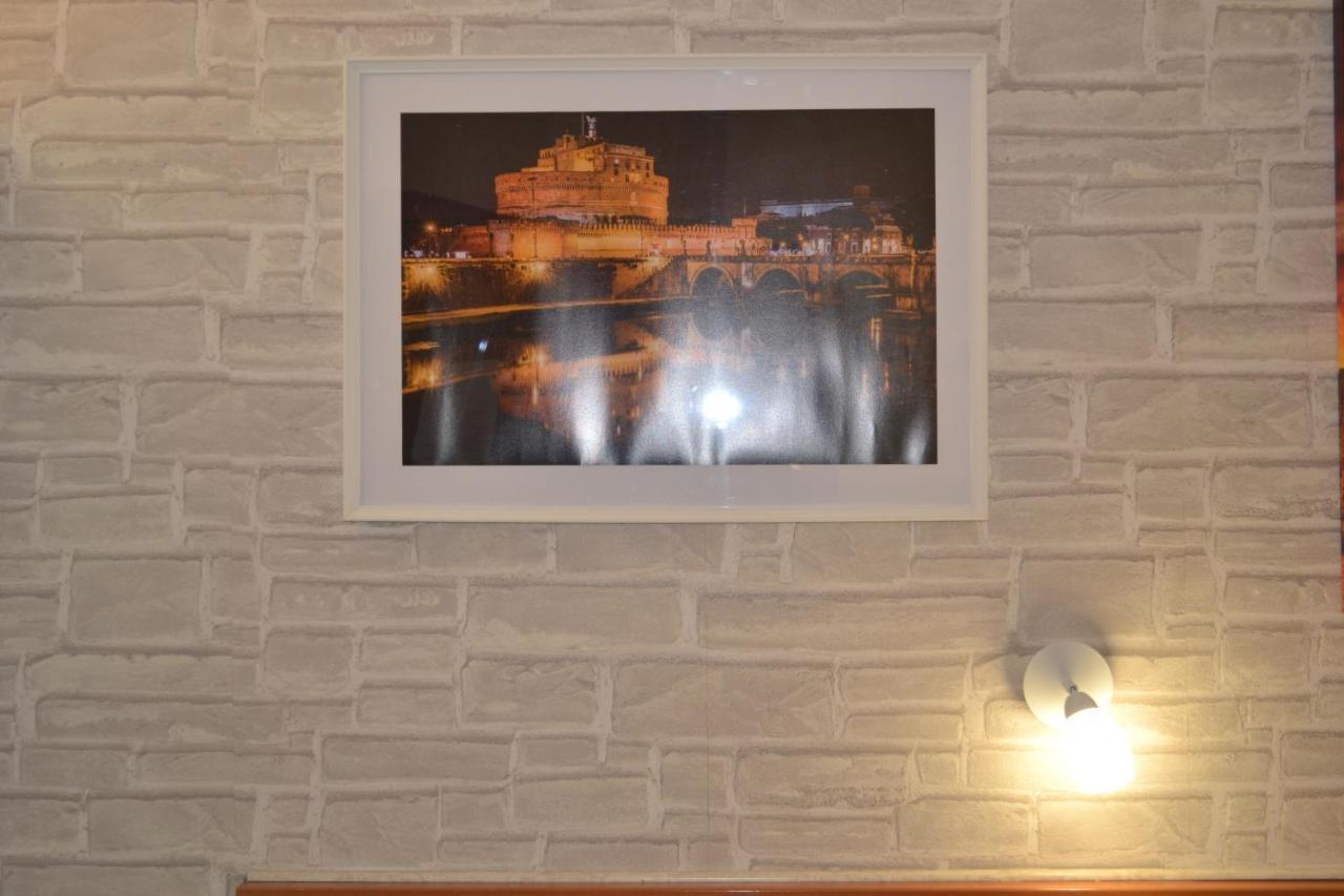 A&F Colosseo โรม ภายนอก รูปภาพ