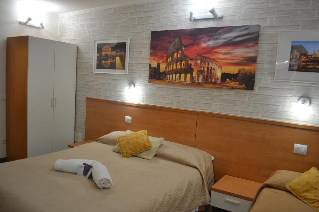 A&F Colosseo โรม ภายนอก รูปภาพ