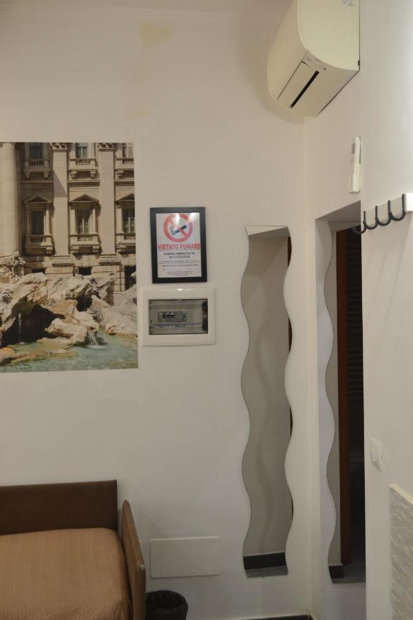 A&F Colosseo โรม ภายนอก รูปภาพ